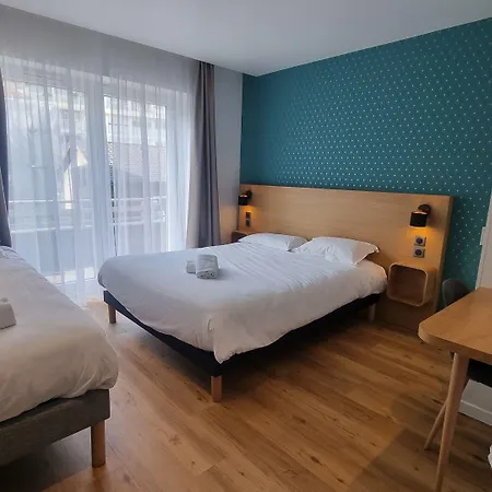 Oskar 3* Annemasse