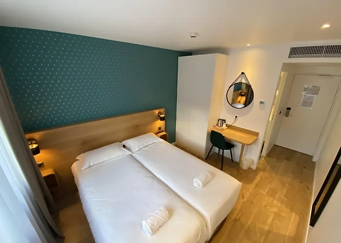 Oskar 3* Annemasse