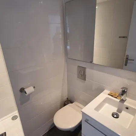 Oskar Hotel 3*