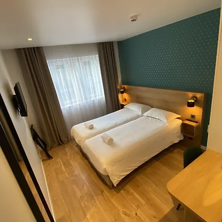 Oskar Hotel 3*
